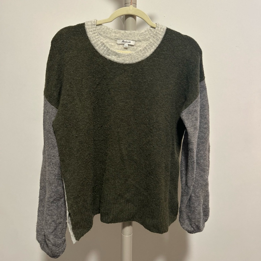 Madewell Women's Olive and Gray Sweater